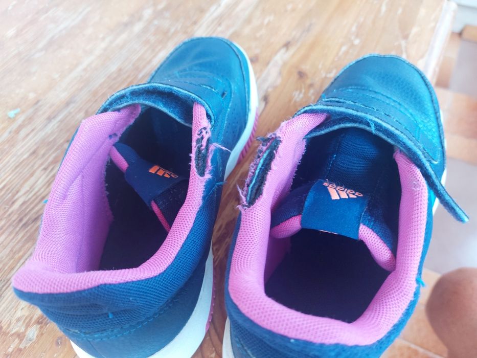 Маратонки adidas 34 размер