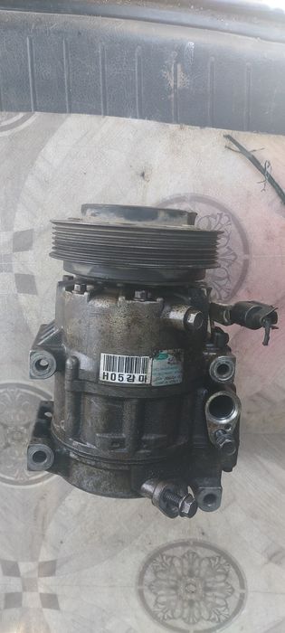 Kia Ceed 2007–2012 или
Hyundai i30 2008–2012.9