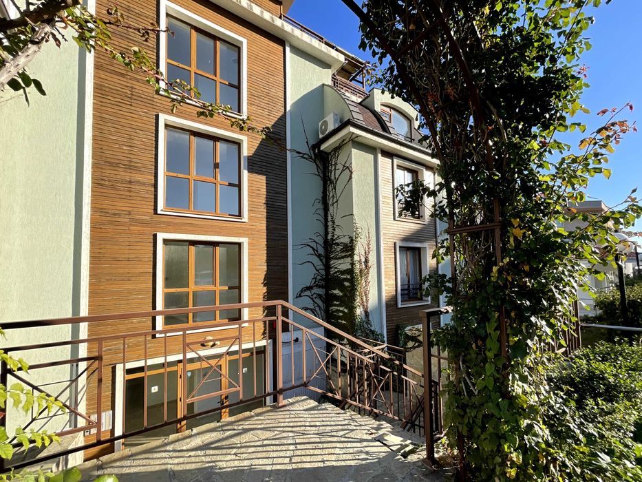 Продава се Двустаен апартамент в Свети Влас - 61 кв.м за 1304 €/кв.м - Снимка #11