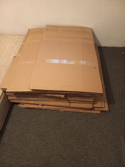 Коробки б/у, ширина 80/60/40.