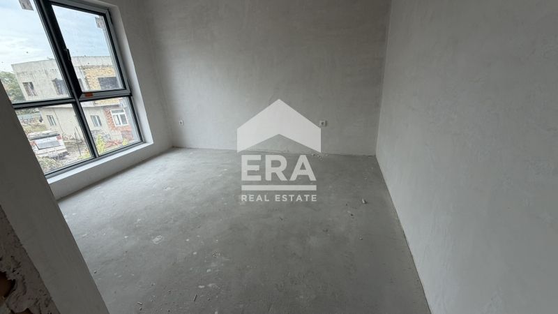 Продава се Двустаен апартамент в Варна, Кайсиева градина - 54 кв.м за 1575 €/кв.м - Снимка #2