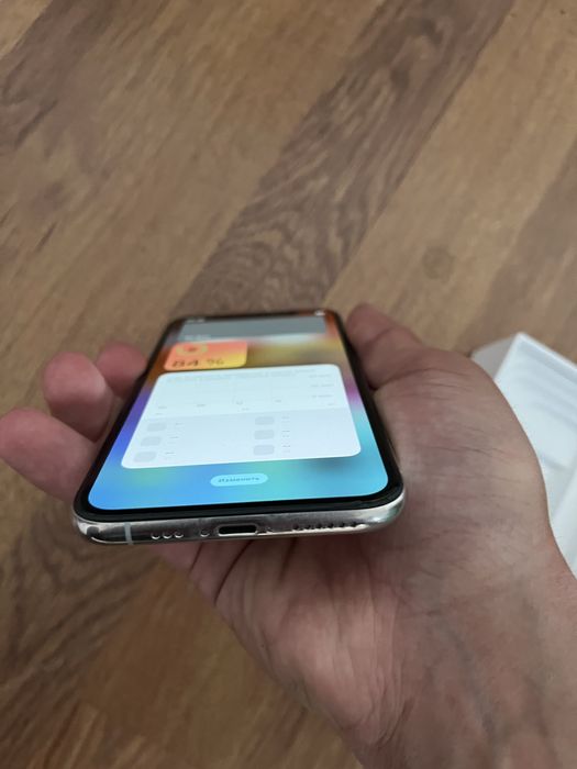 Iphone xs 64 GB белый