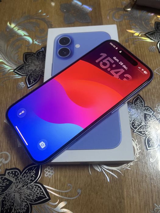 Iphone 16 128gb….
