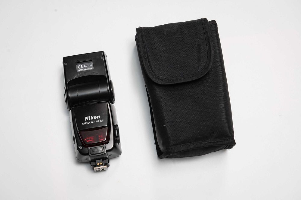 Вспышка Nikon sb800