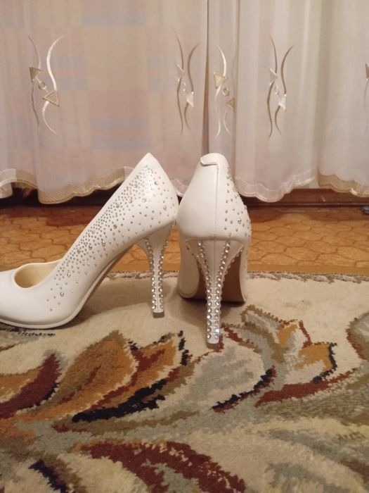 Продам туфли  б. У.