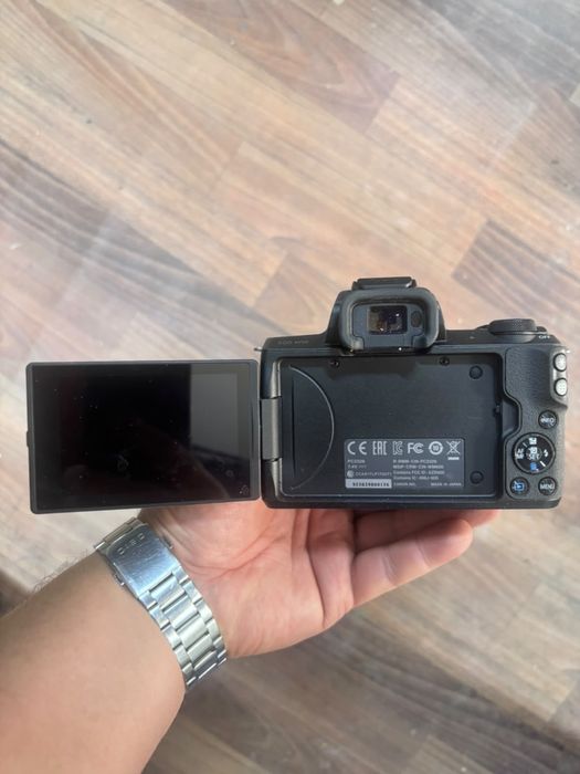 Камера canon EOS M50
