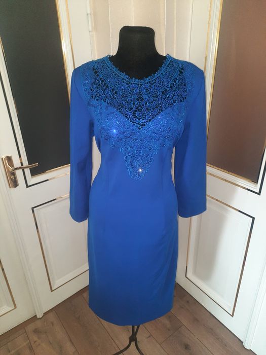 Платье на выход цвет электро синий