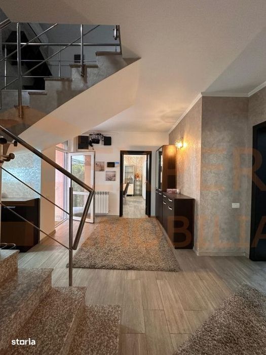 Casa primitoare in zona Mamaia Sat
