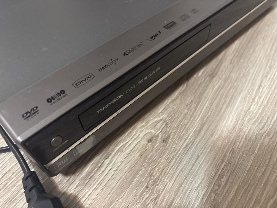Recorder DVD și HDD Thomson