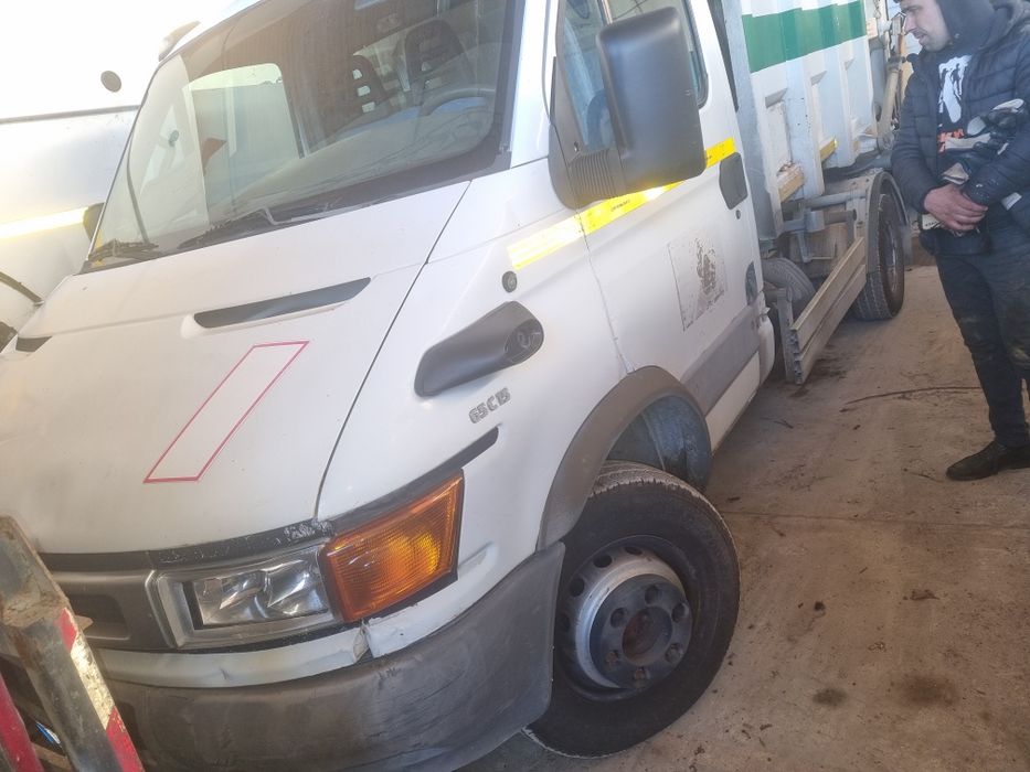 Dezmembrez iveco eurocargo euro 5 în stare foarte bună
