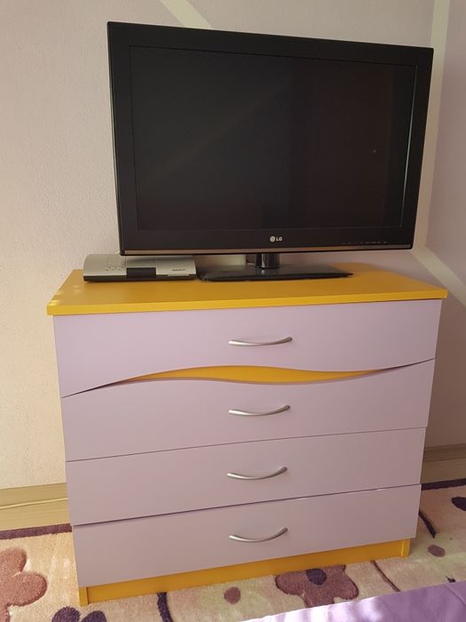 Мебели за спалня