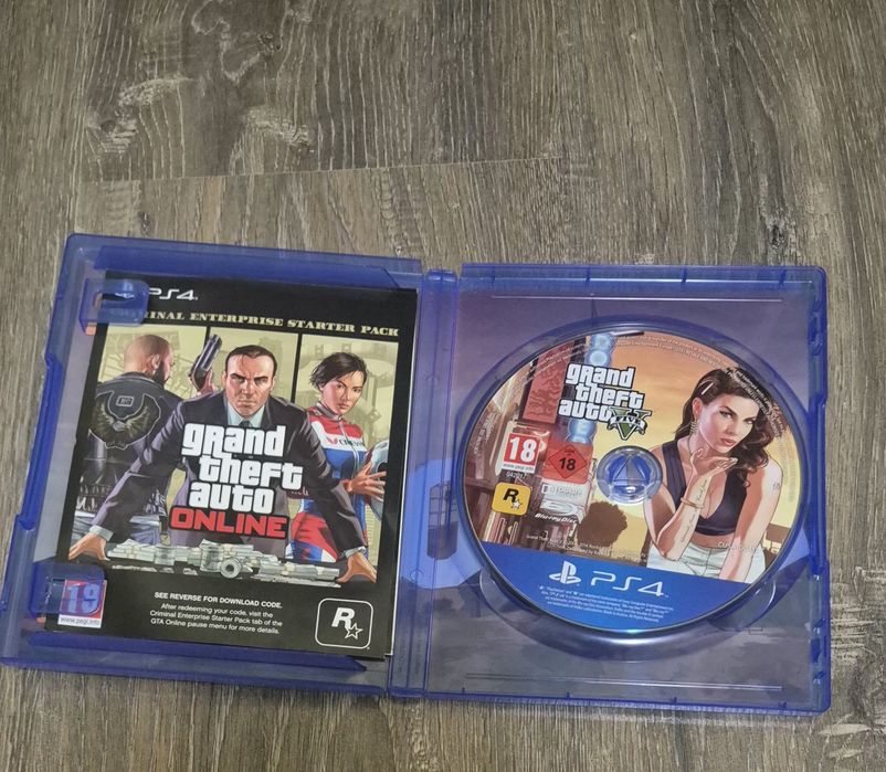Конзола PlayStation 4  1TB