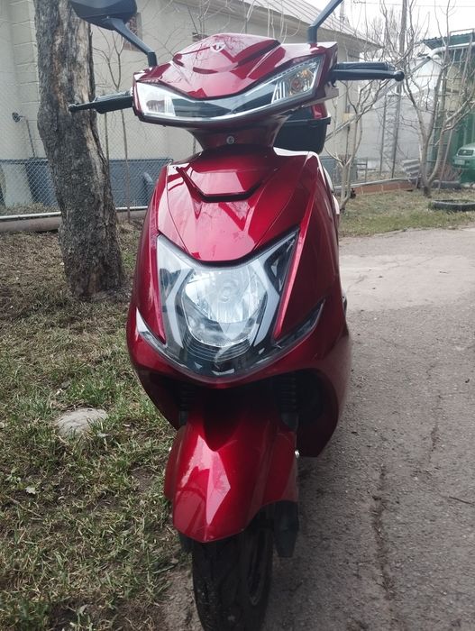 Электроскутер TAILG, 800W, 72V/20Ah Red
