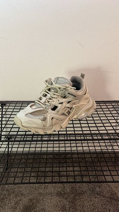 balenciaga track 2