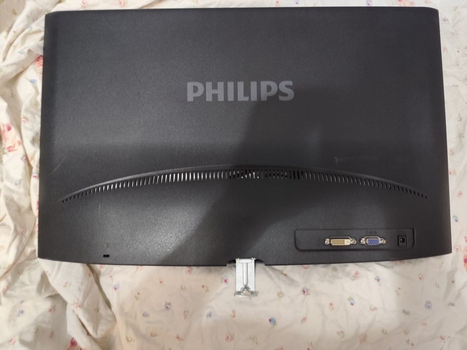Продам монитор philips