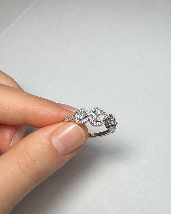 Inel Pandora original argint 925 cu zirconii – elegant, set complet