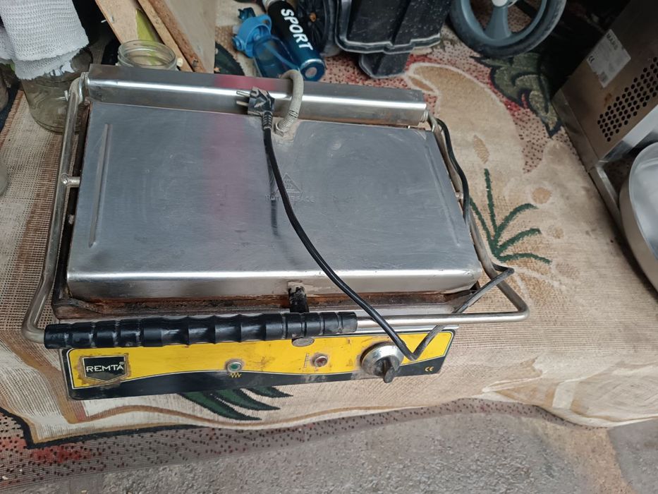 Gamburgir aparat kamplikt sotiladi