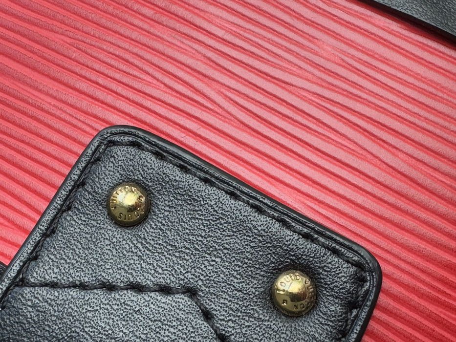 Louis Vuitton - Оригинал - Petit Malle - дамска чанта