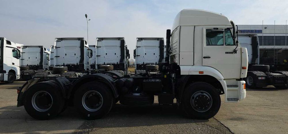 KAMAZ 6460 6x4 Lizinga