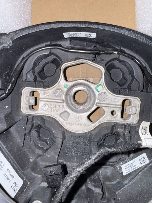 Волан за bmw f30/f31 + AIR bag Оригинален