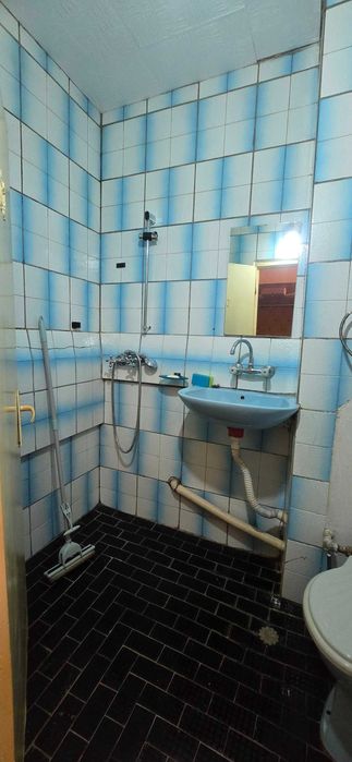Продава се Тристаен апартамент в Търговище, Център - 72 кв.м за 1020 €/кв.м - Снимка #7