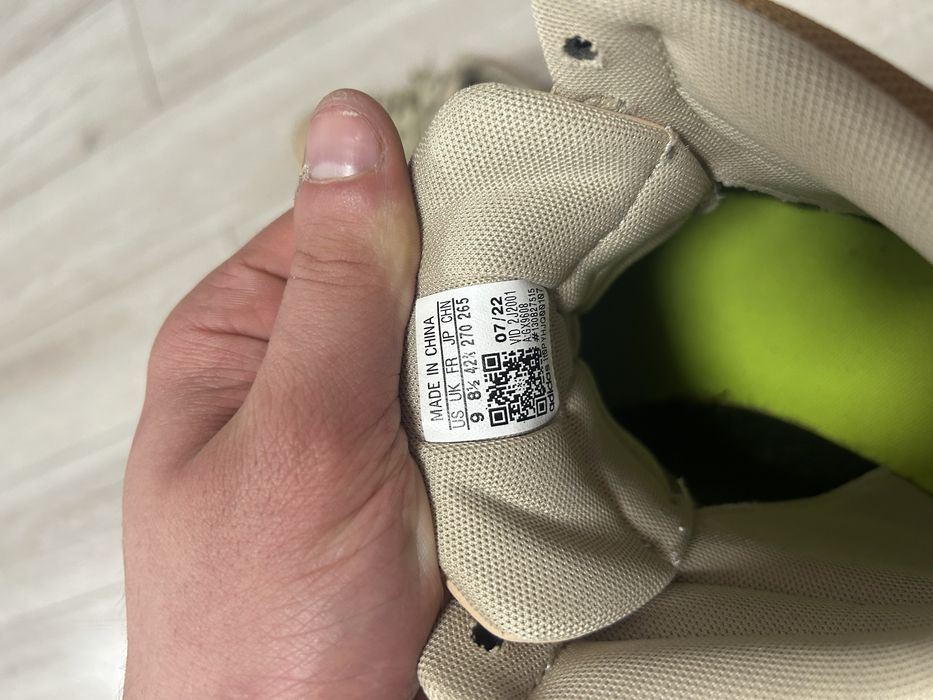 Adidas hoobs 3.0 mid