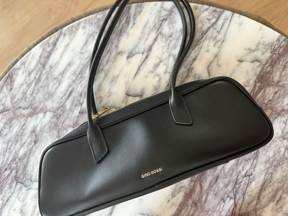 Черна дамска чанта Ginno Rossi