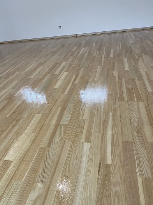 Parchetar cu experienta