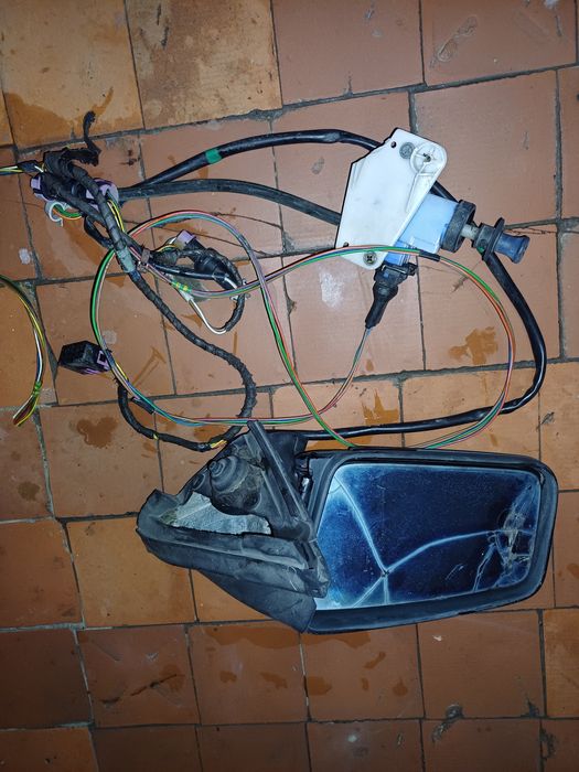 Продам запчасти Audi 100 C3