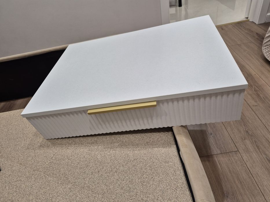 Продаю тумбочки подвесные