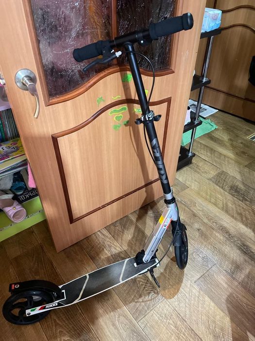 Самокат roces 200 белый, складной