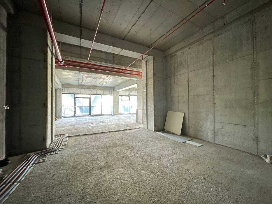 Торговое помещение / офис в аренду в NRG "U-Tower". 239кв.м.