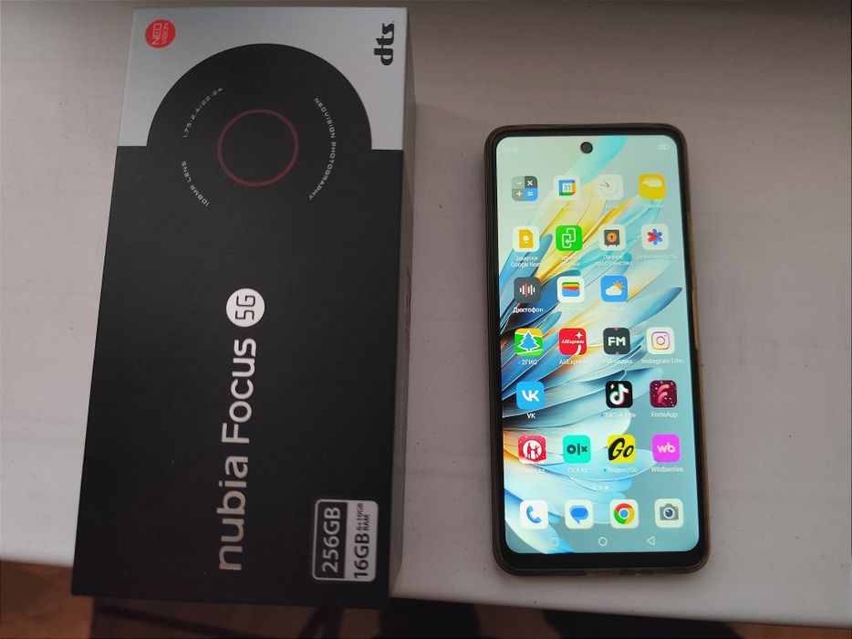 Nubia Focus 5G в идеальном состоянии. Память 256гб. Игровой смартфон.