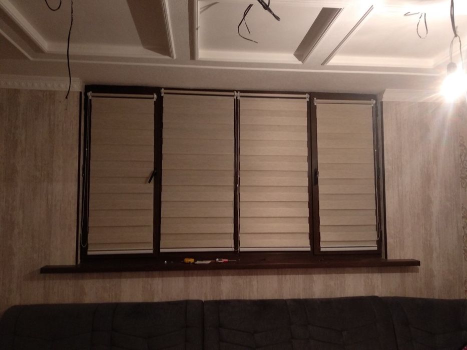 Mini kombo jalyuzi qulay rommi oziga ornatiladi