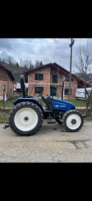 Vând-schimb roti tractor