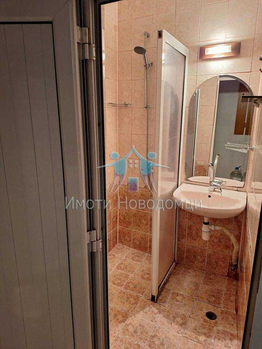 Продава се Тристаен апартамент в Шумен, Боян Българанов 1 - 80 кв.м за 1269 €/кв.м - Снимка #8
