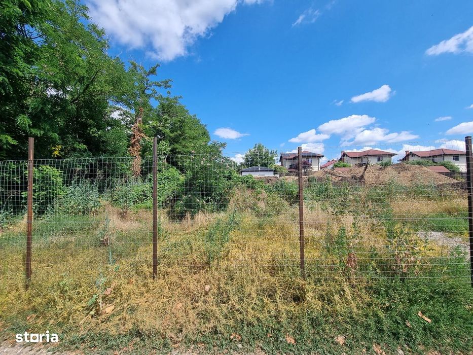 Teren intravilan Valea Lupului - Stradela Lacului - 1.000 mp