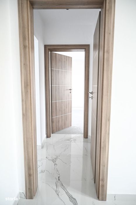 Ap. 2 camere. Parc Aurora-Vest. Decomandat. et. 8/10. Proprietar — fotografia 1