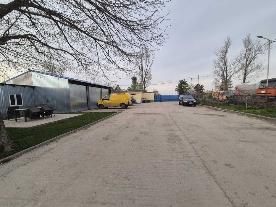 Vand hala birouri si spatii depozitare