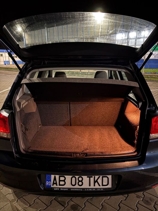 Vand Golf 6 1.6 benzina