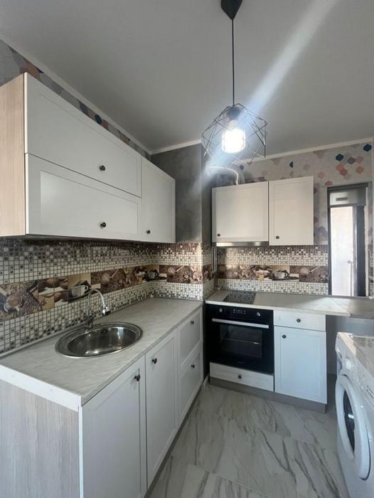 Дава се под наем Двустаен апартамент в София, Люлин - център - 60 кв.м за 500 € - Снимка #1