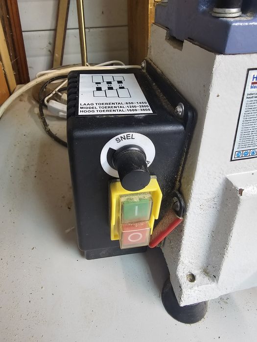 Струг за дърво HBM 00978, 230 V, 550 W, 450 мм