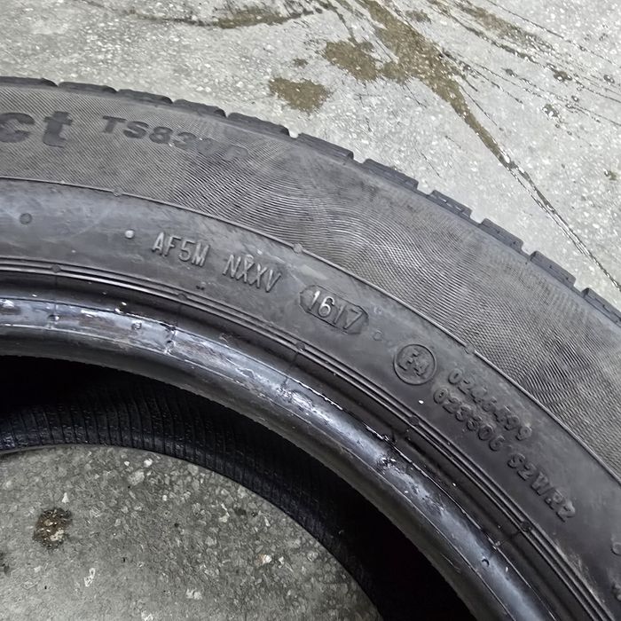 2x 215/60/16 M+S CONTINENTAL Stare excelentă