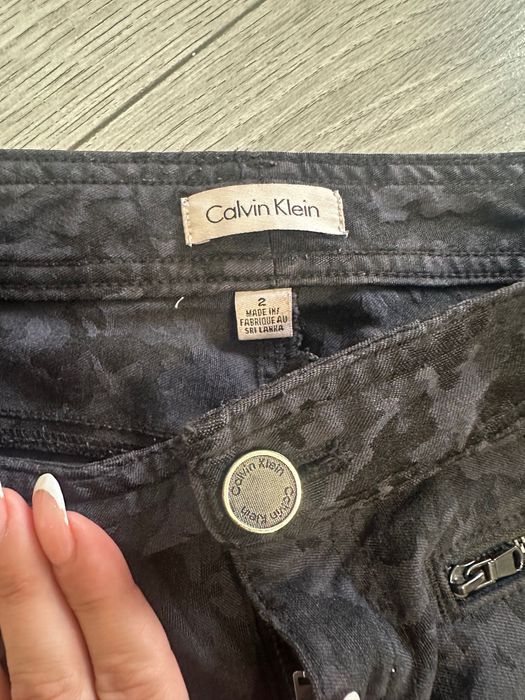 Дънки Calvin Klein