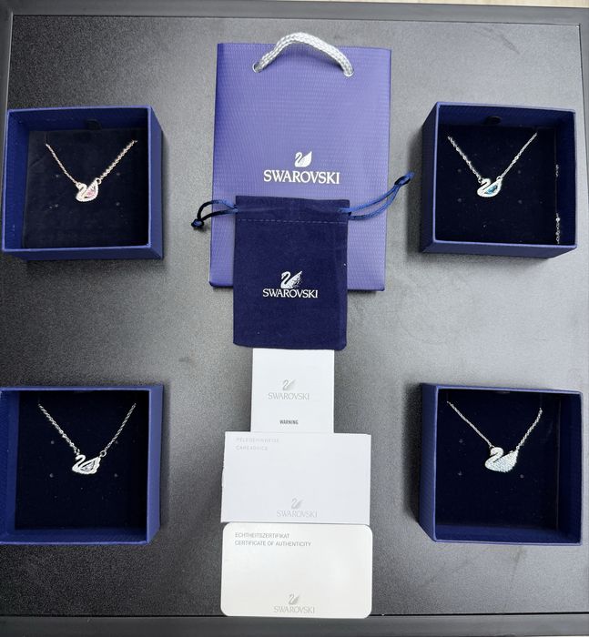 Lantisor swarovski •FULL BOX•