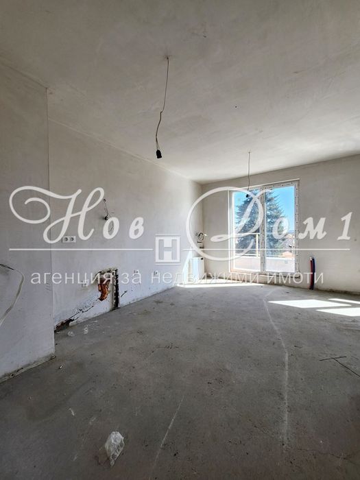 Изключително светъл и панорамен имот с основно южно изложение! С Акт