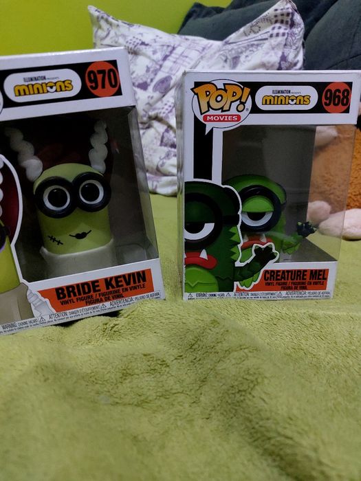 Colecție de minioni de diferite marimi