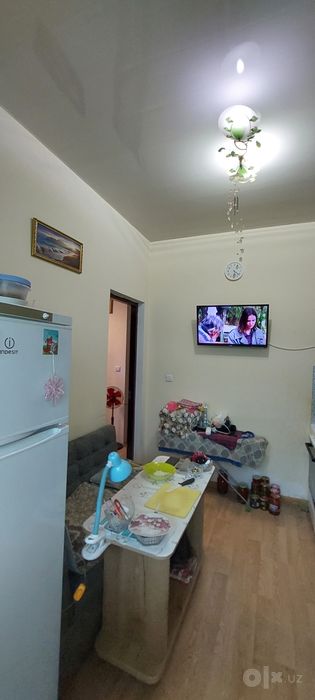 1 ком. квартира, 31 м². 1²/5/6. Сергели 3А, Янгихает р-н. Дом кирпичн.