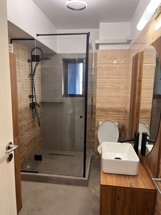 Proprietar! Apartament bloc nou, Parcare privata cu bariera !!