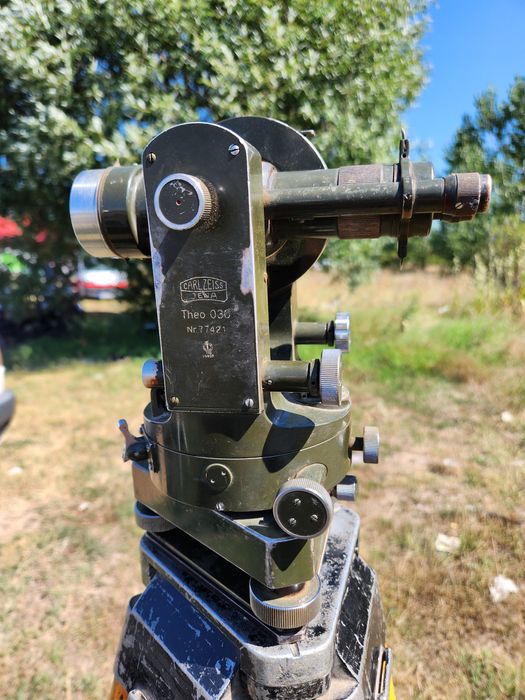 Теодолит Карлцайс